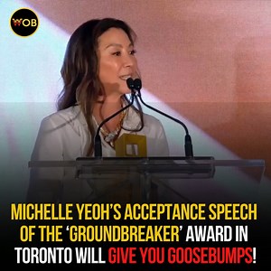 The 47th Toronto International Film Festival has honoured the stunning Malaysian actress with the 'Groundbreaker' Tribute Award, yesterday (Sept 12). 🤩 Upon taking the stage, she received a standing ovation! 😍 Full article 🔗: https://worldofbuzz.com/michelle-yeohs-acceptance-speech-of-the-groundbreaker-award-will-give-you-goosebumps/ | WORLD OF BUZZ
