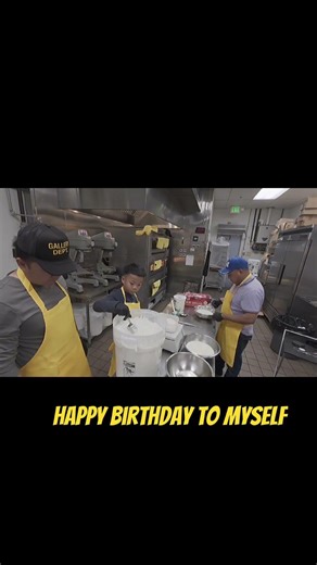 Making most famous Japanese Cheesecake in LA with my son #cheesetella #irvine #japanesecheesecake