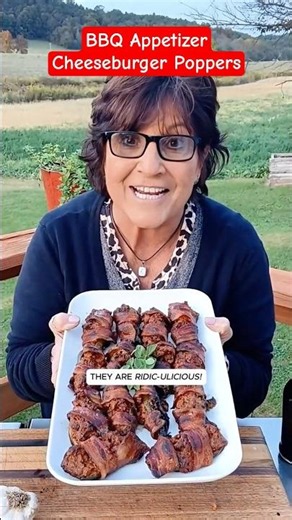 Bacon Wrapped Cheeseburger Jalapeño Poppers | Smoker, Grill or Oven #easyrecipes#appetizers#smoker