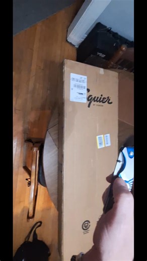 #unboxing #amazon #squier #telecaster #fender #fendertelecaster