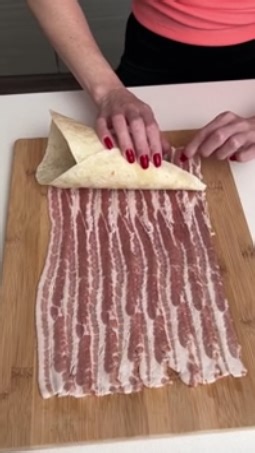 Bacon Ice Cream Cone – Sweet and Savory Like Never Before!