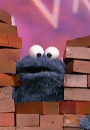 Sesame Street S38:E19 - Zoe and Rosita Find Abby's Magic Wand