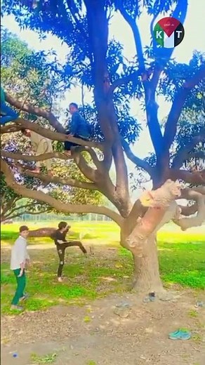 Pakistani Village Kids Playing Traditional Games | دیہی زندگی اور بچوں کے کھیل | Village Life in PAK