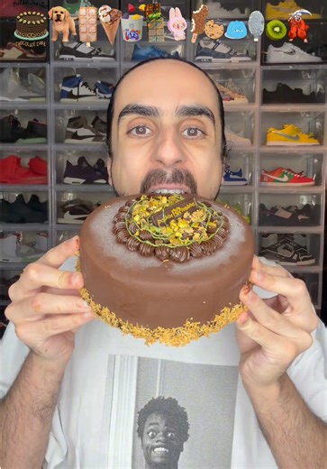 Food ASMR Experience with Bader Al Safar