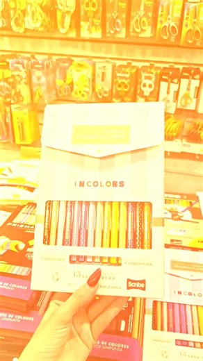 Sharon Martínez te espera en Librería La Merced 🛍 Nos dará un tour por todo ll que está disponible en la marca Scribe 🛍📚 No te quedes en casa, esto no te lo podes perder, venía vivir el ambiente de Feria con nosotros 🌟👸 | Libreria La Merced