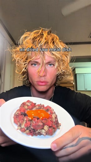 erikharding.health (@erikharding.health)’s video of dried meat