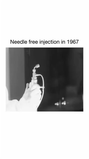 knowledge motivation and facts on Instagram: "In 1967, doctors introduced a needle-free injection method known as the jet injector. Instead of piercing the skin with a needle, it used a high-pressure stream of liquid strong enough to deliver vaccines and medicines directly through the skin. This innovation proved especially useful during mass vaccination drives, such as smallpox campaigns, because it allowed medical workers to treat large numbers of people quickly and reduced the fear many felt 