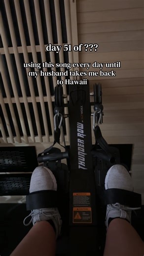 Are there any unique workout classes in Hawaii? #hawaii #workout #gym #gymgirls #workoutclass