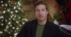 4 Days to Christmas - 2016 - Daniel Lissing