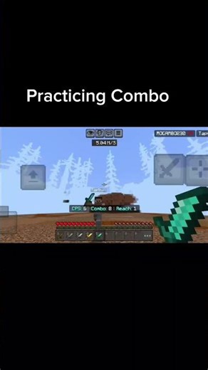 Practicing combo in Minecraft pe 💪