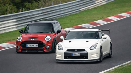 Enge Zweikämpfe und riskante Manöver – Green Hell driving highlights