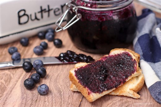 Easy Blueberry Jam Recipe | No Pectin