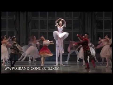 Moscow Ballet La Classique The Nutcracker