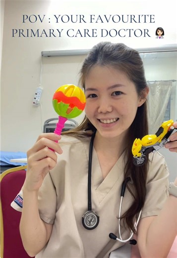 Reminder to bring your kids for their regular check ups for them to stay happy and healthy! 💖💖 #malaysiandoctor #vlog #doctorlife *disclaimer : verbal consent for videography taken from patient’s mother*