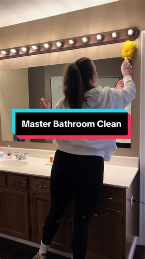 Master Bathroom Cleaning Tips That Work Wonders