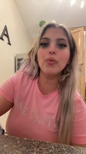 Cries in spanish 🤣 #nails #uñas #fyp #wendyguevara #contenido #fypシ #cateye #tiktoknails #lashextensions #lashes #makeup #lashtutorial #fluffy #extra #baddie #russianlashes #virallashes #curlylashes #garzalashes #tutorial #freelashes #model | Pink Nail