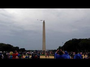 Flyover B-2 Stealth Bomber