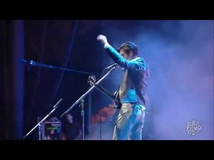 Arctic Monkeys - Crying Lightning - Live @ Lollapalooza Chicago 2014 - HD