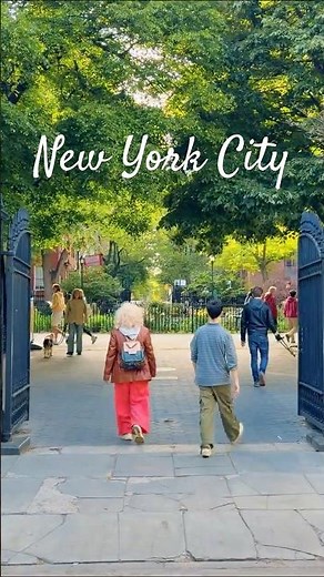 Historic NYC Walk: Pete’s Tavern, Gramercy Park & Stuyvesant Square