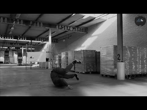 Systema ground acrobatics: Roll forward