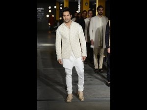 Varun Sets The Ramp On Fire | Bollywood News