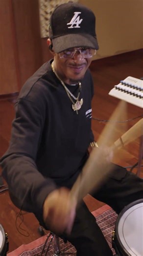 💡 See how electronic drums hold up in a professional touring environment | Strata Sessions Ep. 1
