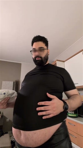 Turns out spoiling my belly every single day had some permanent side effects 🤭🫃🏻