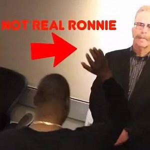 Beetlejuice got into an argument with Flat Ronnie yesterday. | The Howard Stern Show