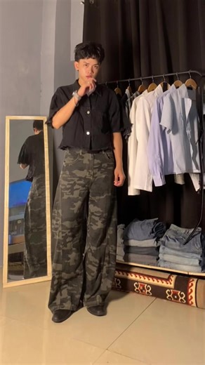 Stylish Army Pattern Baggy Pants for Your Outfit