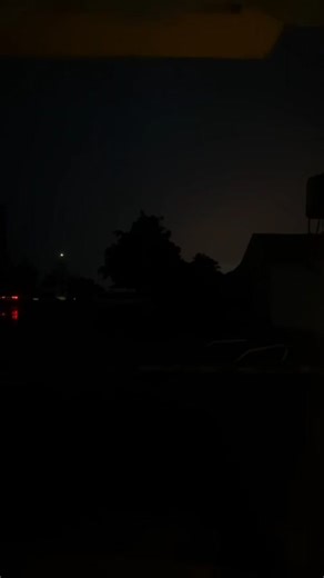 Actuellement port louis #Guadeloupe ⚡⚡⚡⚡ | Flash Ouragans Météo Antilles