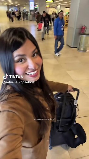 BARCELONA 🇪🇸 en 1 día @Viva Viajando Peru #españa #barcelona #europa #madrid #viajeros #vuelos #vuelosbaratos #quehacerenbarcelona #turismo #madeid #españa #cataluña #catalunya #barcelona #travel #viajeras #españa #peru #peru #peruanos #limaperu #peruana #lurin#humor #chacalon #peruvian #sjl #sjllima #comas #puentepiedra #los olivos #callao_perú #ventanilla #centrodelima #sanjuandelurigancho #barriosaltos🇵🇪 #puentepiedra #zarate #villaelsalvador #elagustino #ventanilla #ventanillacallao #cal
