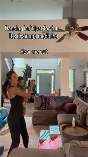 Ever notice how you feel lighter after dancing? That’s because dancing pumps your lymph, floods your body with oxytocin (the ‘feel-good connection’ hormone), and signals your nervous system to relax repair. Translation: better flow, better mood, better health. 💃🌀 Tag a friend you want to dance with 👯‍♀️👇 #lymphdrainage #lymphaticdrainage #dancing #oxytocin #specific7 | Dr. Caitlin Czezowski