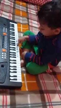 Playing keyboard at 3 years age. #playingpiano #pianomusic #kidskeyboard #kidsmusicvideos
