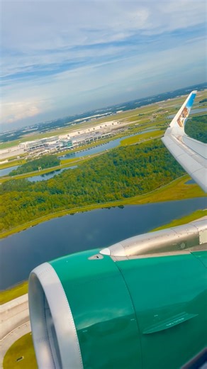 Full takeoff roll out of Orlando on a Frontier A320neo ✈️ Florida colors popping as we rotate MCO ✈ ORF Frontier Airlines | Airbus A320neo (#N308FR) #orlandojets #a320neo #airbus #takeoff | OrlandoJets