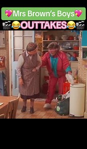 “-Winnie…Its Mrs Brown’s Boys…”💃🕺😂🥰 #mrsbrownsboys #outtakes #bloopers #tvseries #mrsbrownsboyscomedy #mrsbrowncomedy #lovemrsbrownsboysfanpage | Mrs Brown’s Boys fans