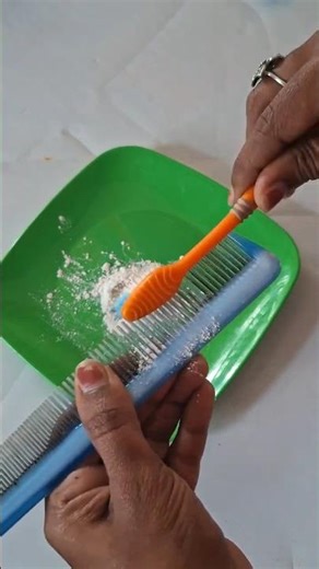tips 2 | Old Comb New uh mathalama ?! Just 1 Minute Cleaning Hack 🤯✨ | Super Easy Trick! #diy #tips