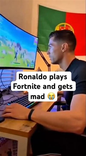 Ronaldo plays Fortnite #ronaldo