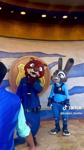 Zootopia's Nick and Judy: The Perfect Kiss Cam Moment