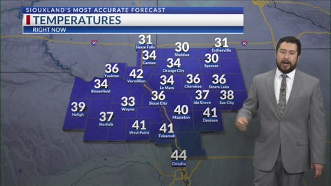 KCAU9 Weather Report @10