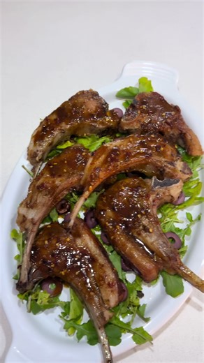 Lamb Rack with Rocket and Olives Recipe