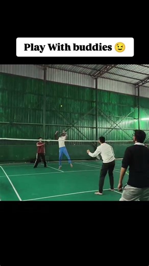 Let's play bedminton with friends 😊 #viralreel #reelitfeelit #badmintonlovers