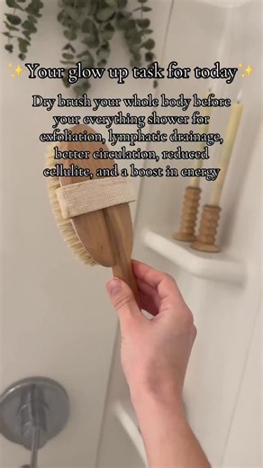 Jade Bloom Essential Oils on Instagram: "Support your body’s natural detox system with lymphatic drainage! 💧 Helps reduce swelling & fluid retention (Cleveland Clinic) 🌀 Encourages lymph flow + circulation (Johns Hopkins Medicine) 🌿 May support immune function & recovery (National Institutes of Health) Gentle movement, massage, or dry brushing—small habits, real impact. #LymphaticDrainage #HolisticWellness #BodyDetox #NaturalHealth #WellnessRituals"