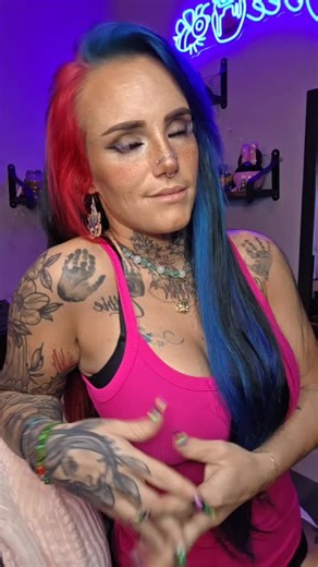 Honeybee 🍯🐝 (@thehoneybee00416)’s video of honey boo and anna