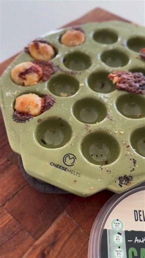 Enjoy the nutty flavors of Danish Havarti cheese melts, combined with fresh dill for a refreshing twist. A taste of Scandinavia! #DanishCuisine #Havarti | Cheese Melts