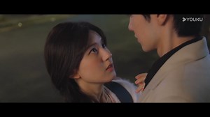 😍An unexpected kiss! Duan Jiaxu kissed Sang Zhi on the forehead! | Hidden Love 😍意外之吻！段嘉许亲到桑稚额头！ | 偷偷藏不住 #优酷 #YOUKU #偷偷藏不住 #HiddenLove #赵露思 #陈哲远 #zhaolusi #chenzheyuan | 优酷宠爱剧场 Youku Romance