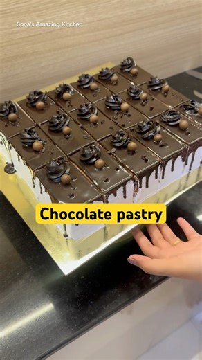 Chocolate Pastry Recipe | Easy Pastry Decoration | Trending Dessert Shorts #shorts #cake #decoration