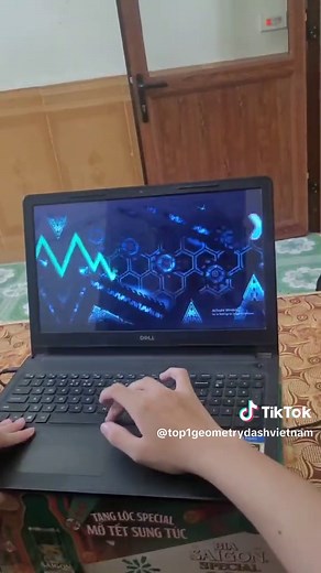 Top 1 Geometry Dash Việt Nam trên TikTok