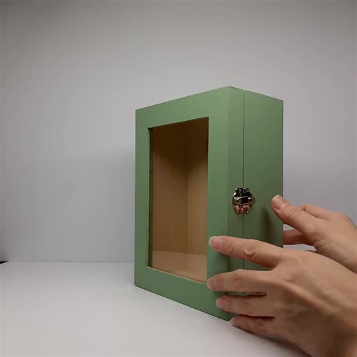 Small Extra Deep Wooden Personalized Shadow Box Frame with Glass Door, Display Case, Memory Box, Wedding Gift Wood, Mothers Day for Grandma - Etsy 日本