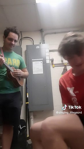 Singing lifeguard (@singing_lifegaurd)’s videos with original sound - Singing lifeguard