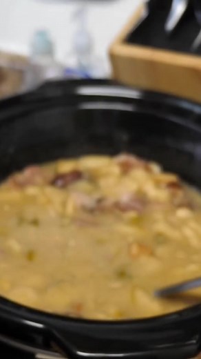 34K views · 1K reactions | Delicious Crockpot Recipe!: Lima Beans & Smoked Ham Hocks! | Smokin' and Grillin' with AB | Facebook